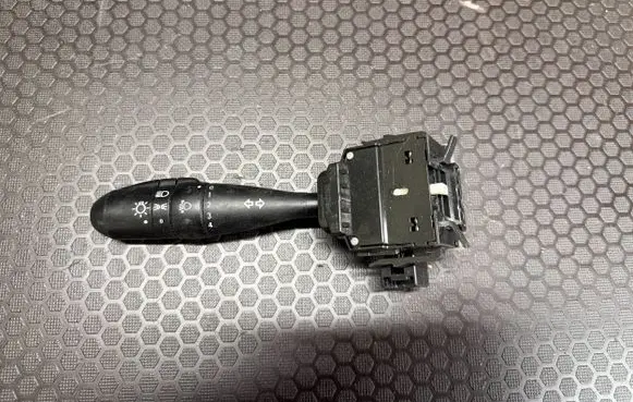 Mitsubishi Colt Indicator stalk 0358L72