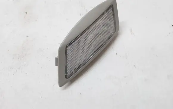 Mercedes-Benz C W204 Rear seat light A2048205501