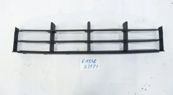 Skoda Fabia Mk2 (5J) Front bumper lower grill 5J0853677A