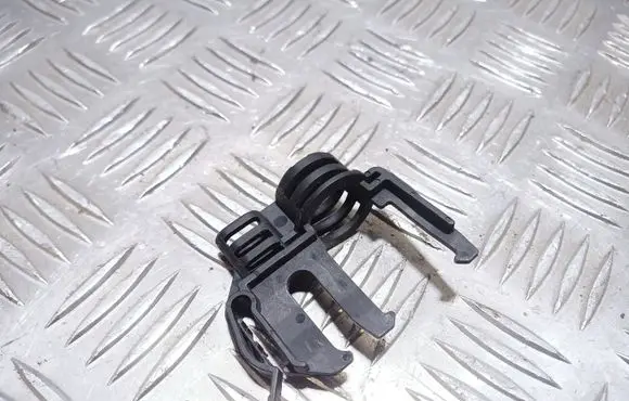 Porsche Cayenne (9PA) Other engine bay part 7L0971845