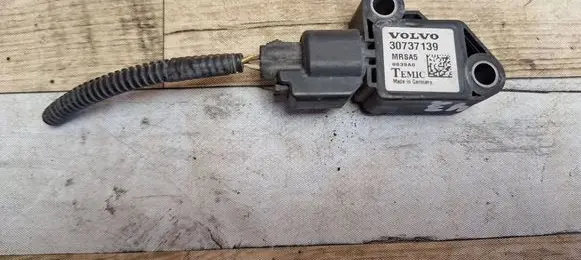 Airbag deployment crash/impact sensor