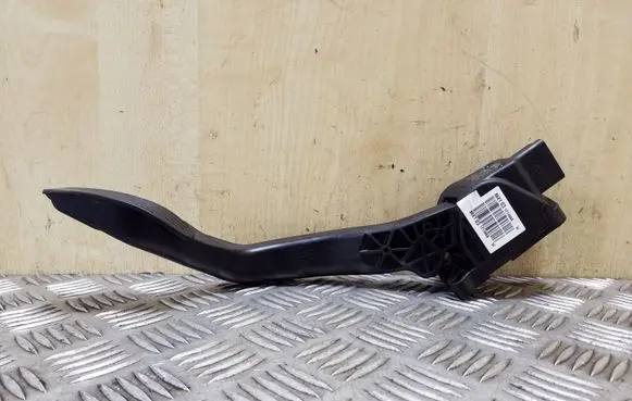 Peugeot 208 Accelerator throttle pedal 0280755162 9671434080