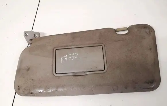 Nissan X-Trail T30 Sun visor