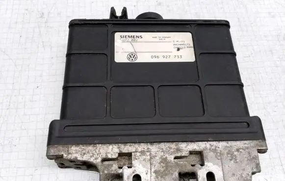 Volkswagen PASSAT B4 Gearbox control unit/module 096927733 5WP2002