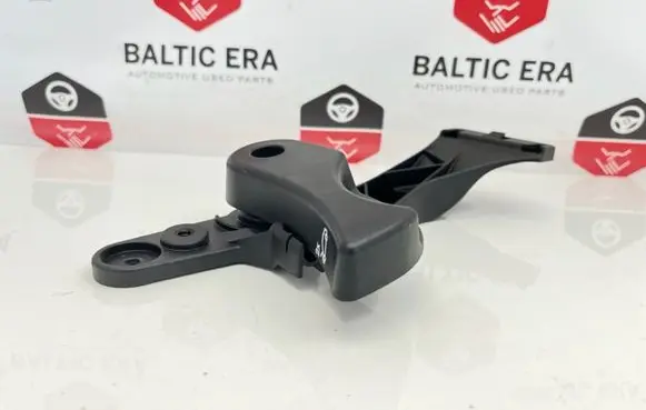 BMW 4 F36 Gran coupe Engine bonnet (hood) release handle PA66GF30 17365810 7326365