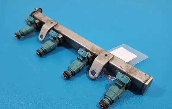 Hyundai i20 (PB PBT) Fuel injector 3531003000 IMPRK1550738