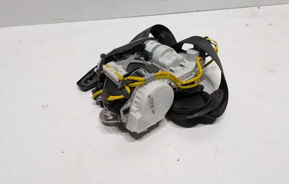 Audi A6 S6 C7 4G Front seatbelt 4G8857706P 34078384 C040215