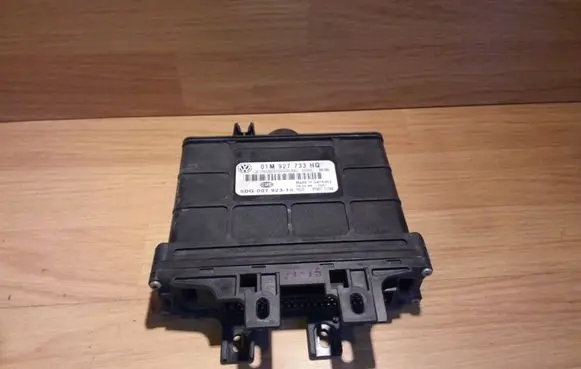 Volkswagen Golf IV Gearbox control unit/module 01M927733HQ 5DG00792315