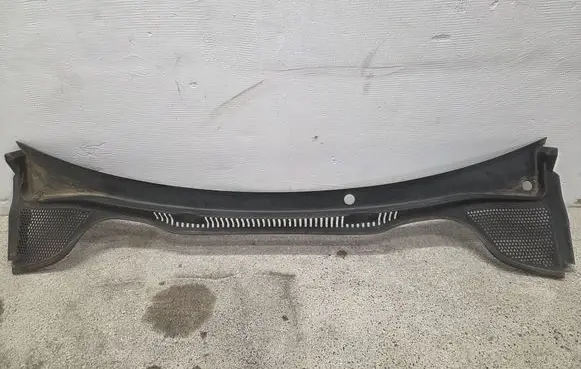 Seat Ibiza IV (6J,6P) Wiper trim 6J1853185B