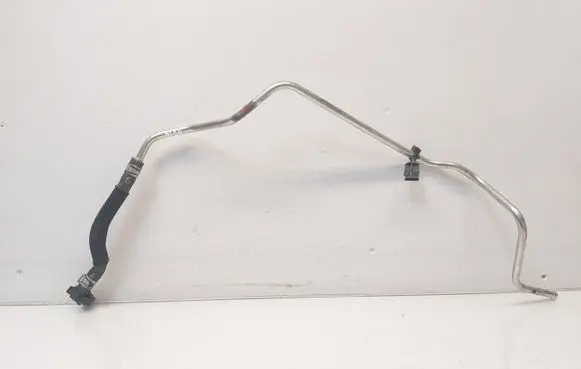 Nissan X-Trail T32 Engine coolant pipe/hose