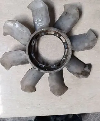 Mitsubishi Pajero Sport I Fan impeller 
