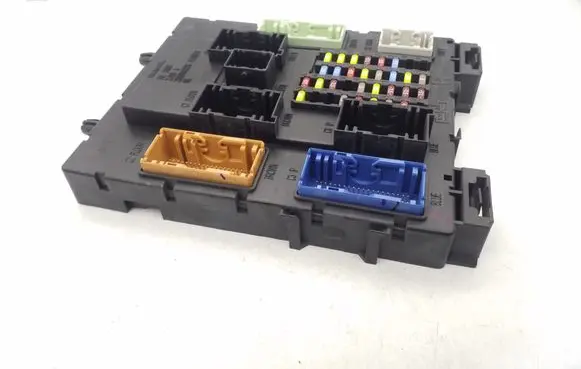 Ford Focus Power management control unit GV6T14A073CE