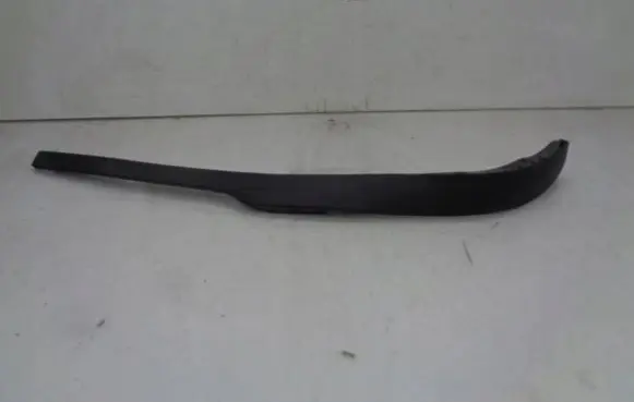 Opel Astra G Front bumper lip 90559496