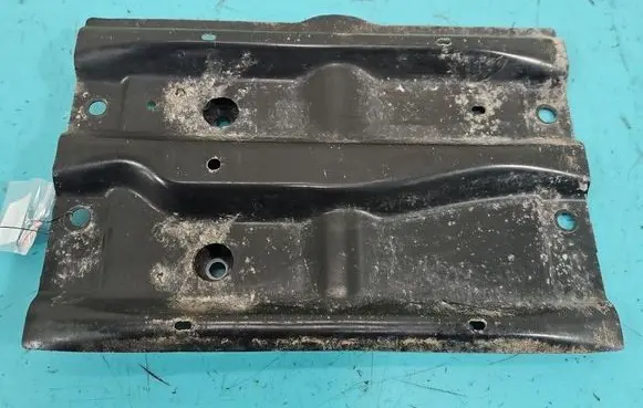 Peugeot 3008 II Other engine bay part 9825844380 IMPRK1533090