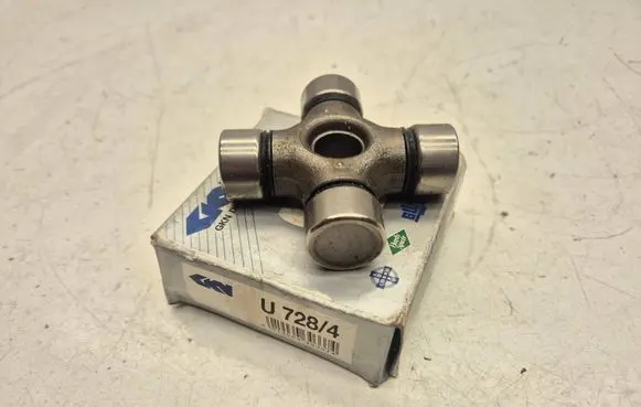 Mercedes-Benz T1 Prop shaft universal joint U7284
