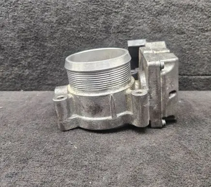Audi Q7 4L Throttle valve 4E0145950H 4E0145950K 4E0145950J