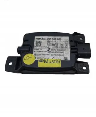 Volkswagen Golf VII Other control units/modules 5Q0907686