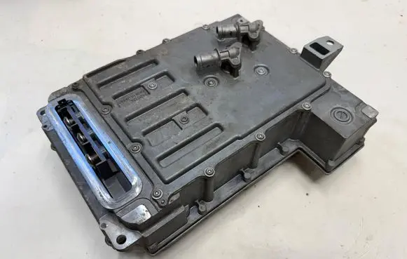 Porsche Taycan 9J1 Voltage converter inverter 9J1907123F