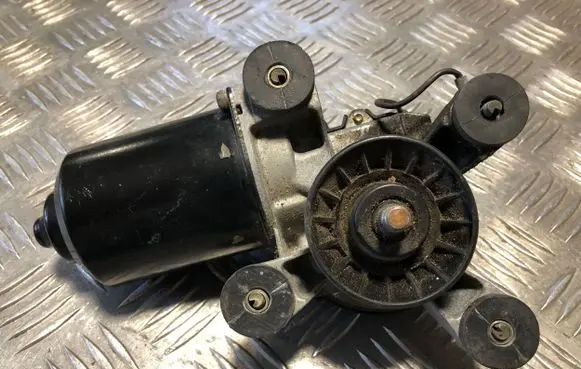 Mazda 323 Wiper motor 8492000242