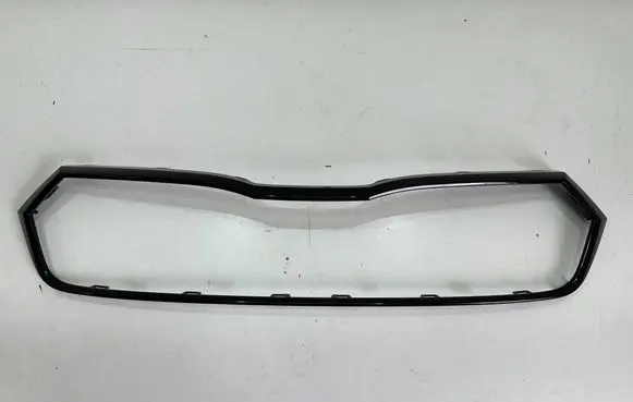 Skoda Octavia Mk4 Front bumper upper radiator grill 5E3853761