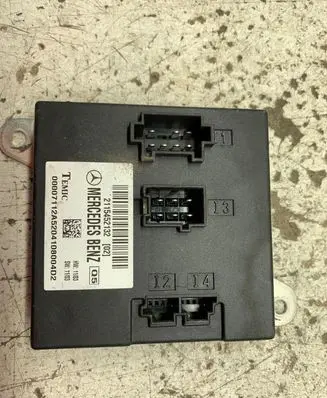 Mercedes-Benz E W211 Comfort/convenience module 2115452132