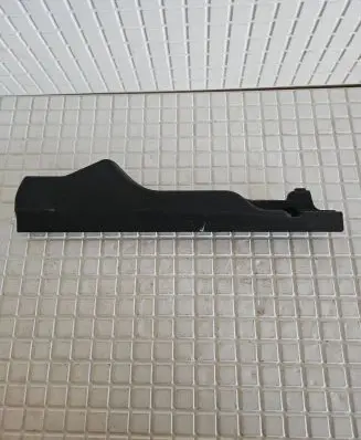 Opel Insignia A Front driver seat rail trim 330839475 13281333