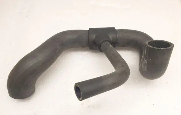 Opel Tigra A Engine coolant pipe/hose 9129484