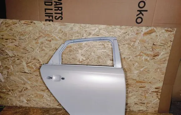 Cadillac XTS Rear door 22744364