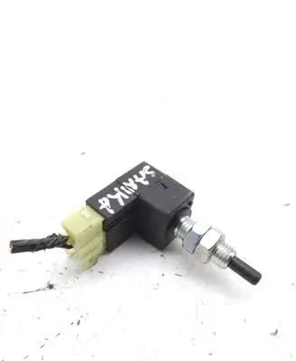 Clutch pedal sensor