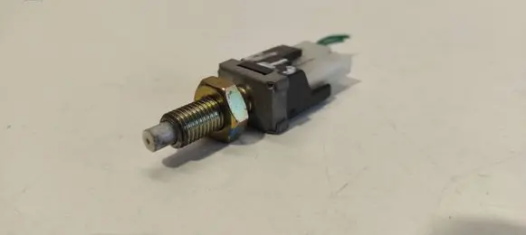 Mazda MX-3 Brake pedal sensor switch