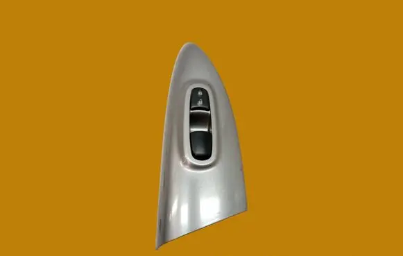 Nissan Juke I F15 Quarter vent window switch 254111KA5A
