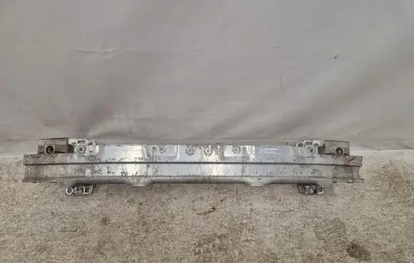 Volkswagen Touareg III Front bumper support beam 760807109B