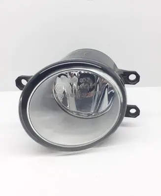 Toyota RAV 4 (XA30) Front fog light 812200D042
