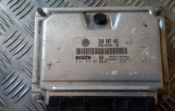 Skoda Superb B5 (3U) Engine control unit/module 3U0907401 0281010905 2284488443