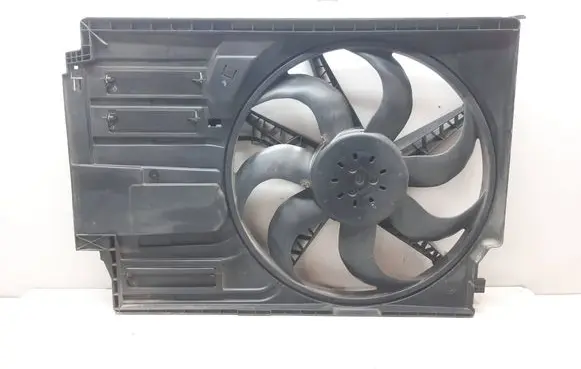 BMW 2 F46 Electric radiator cooling fan 7617609 17427617609 7636070