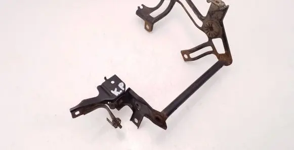 Honda CR-V Radiator mount bracket