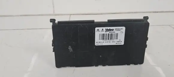 Peugeot 508 Other control units/modules 9665961480 E1060276G461071