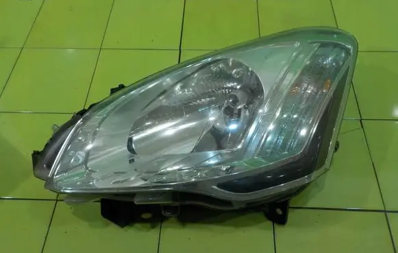 Citroen Berlingo Headlight/headlamp 9806306480