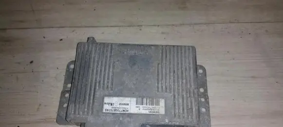 Renault Scenic I Engine control unit/module hom7700875745 7700105980