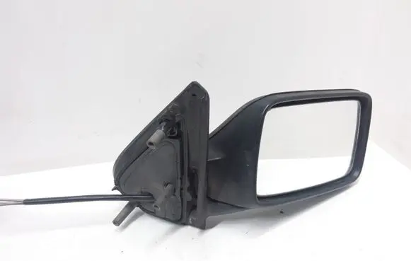Volkswagen Vento Manual wing mirror 