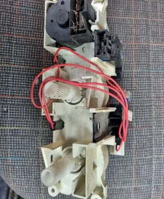 Nissan Primera Climate control unit CRME0A