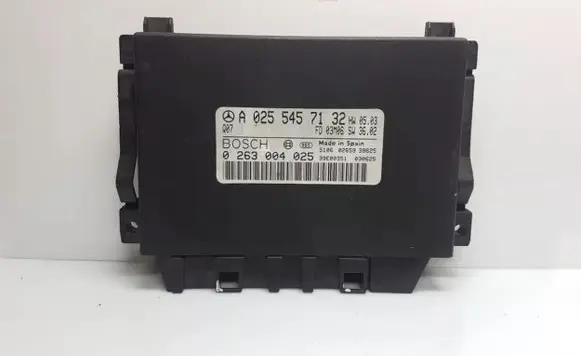Mercedes-Benz E W211 Parking PDC control unit/module A0255457132