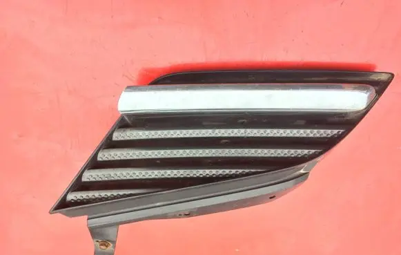 Nissan Primera Front bumper lower grill