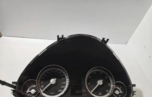 Mercedes-Benz C W203 Speedometer (instrument cluster) A2035403948 110080307014