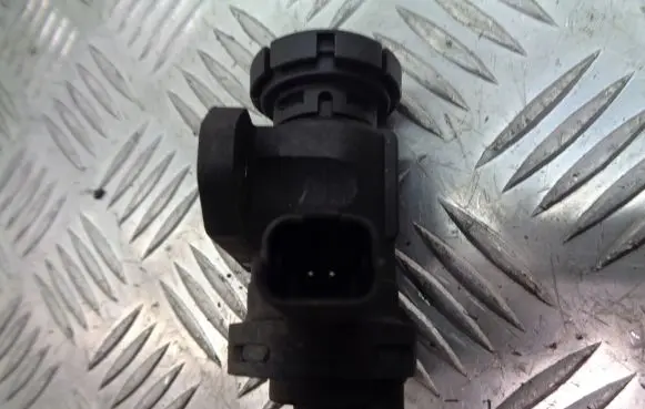 Suzuki Liana Vacuum valve 9635704380