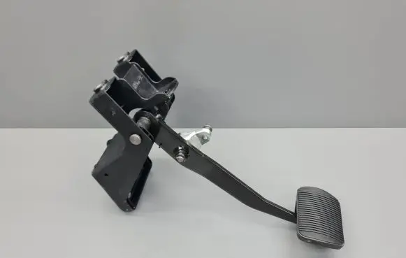 Jaguar XF X250 Brake pedal 8X232450 8X232450BC