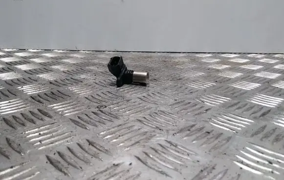 Mazda 6 Crankshaft position sensor RF5C18230 0296001300