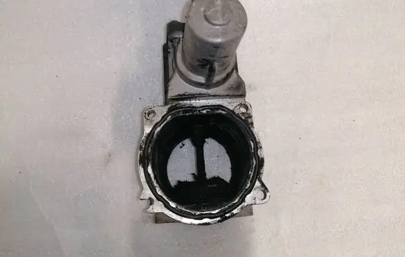 Volkswagen Touareg I EGR valve 07Z131502A