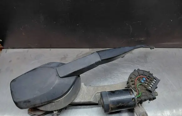 Mercedes-Benz CLK A208 C208 Front wiper linkage and motor 0390241420 3391098328 2088201642