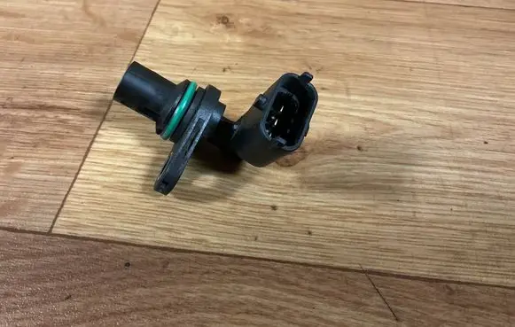 Opel Astra H Camshaft position sensor 55352609